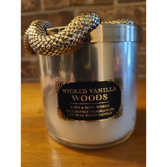 ALL NEW Wicked Vanilla Woods SNAKE LID 3-Wick Candle Bath & Body Works